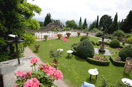 Castello di Vincigliata gardens